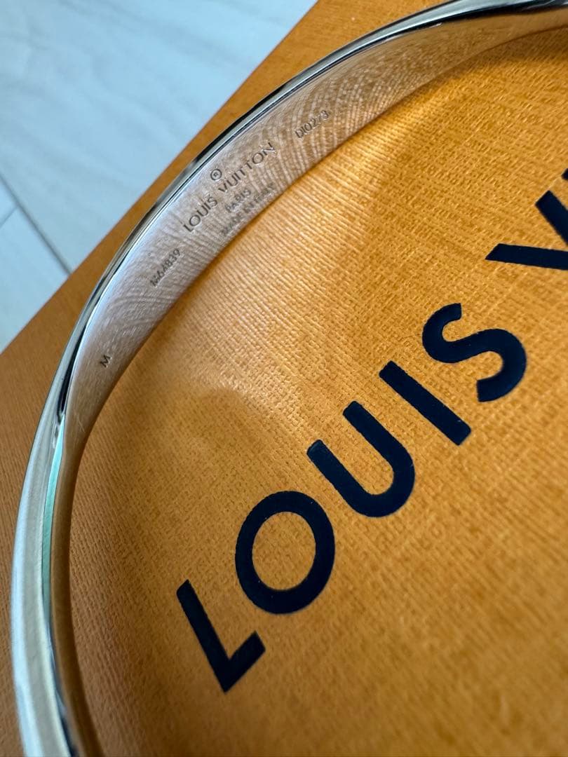 【t.t】ルイヴィトン　バングル　ジョンク・モノグラムメタル　Mサイズ