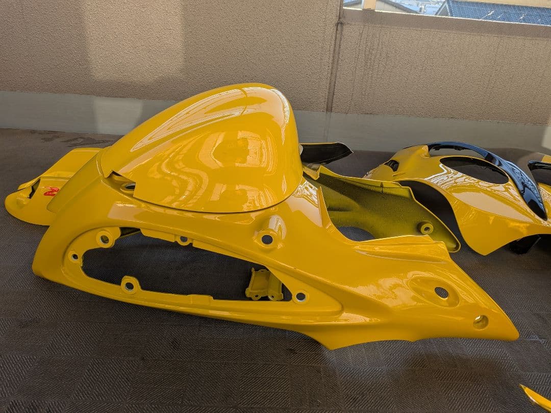 スズキ ハヤブサ 隼 GSX1300R 2型 フェアリングセット カウル 外装