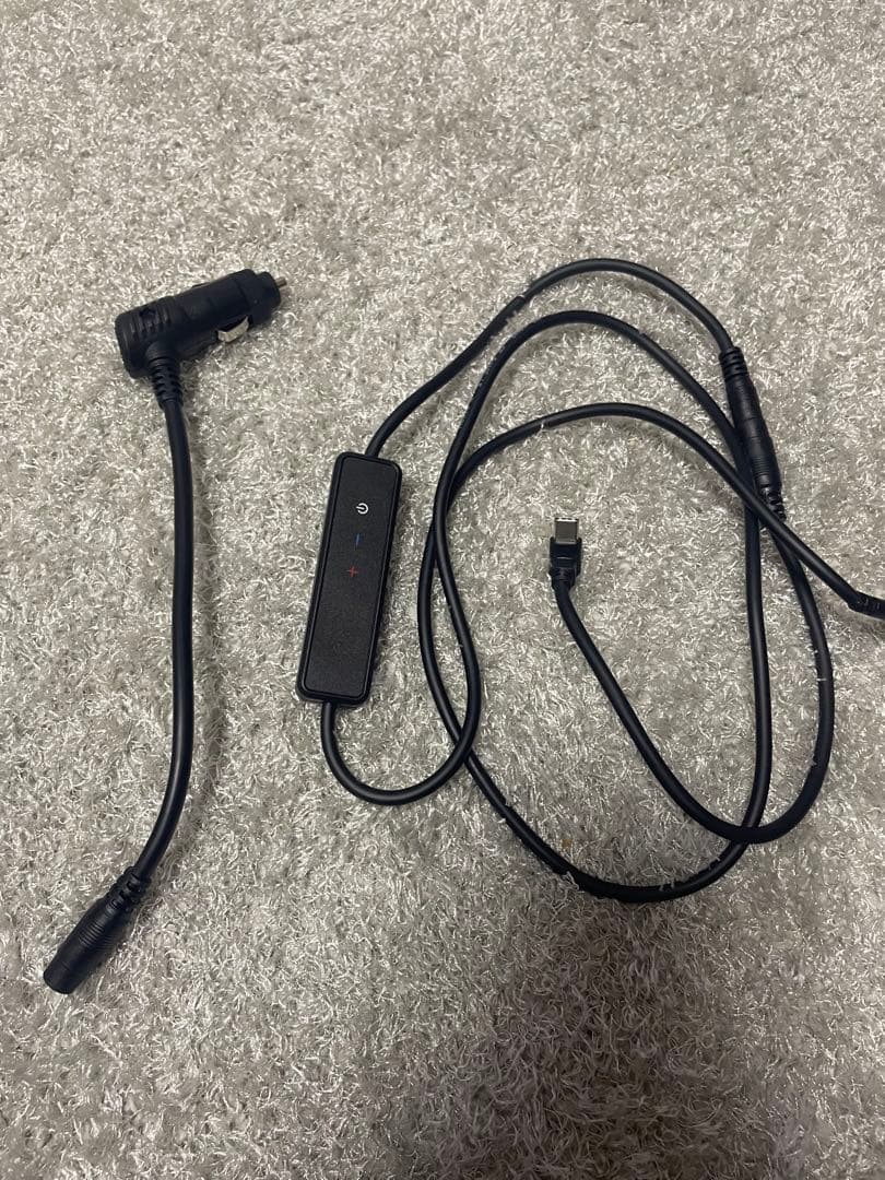 makuakeで34000円ホットマット ポータブル電源付きGGOMJIRAK