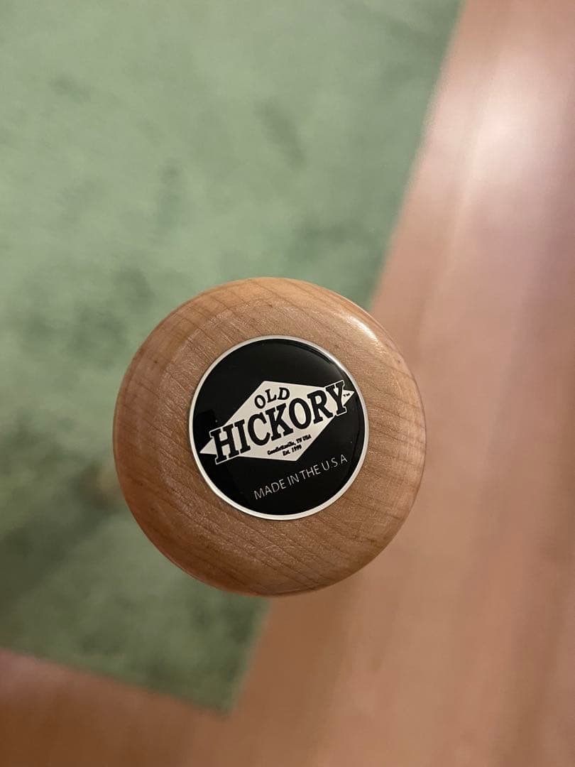 オールドヒッコリー硬式木製バット　MO28 84cm