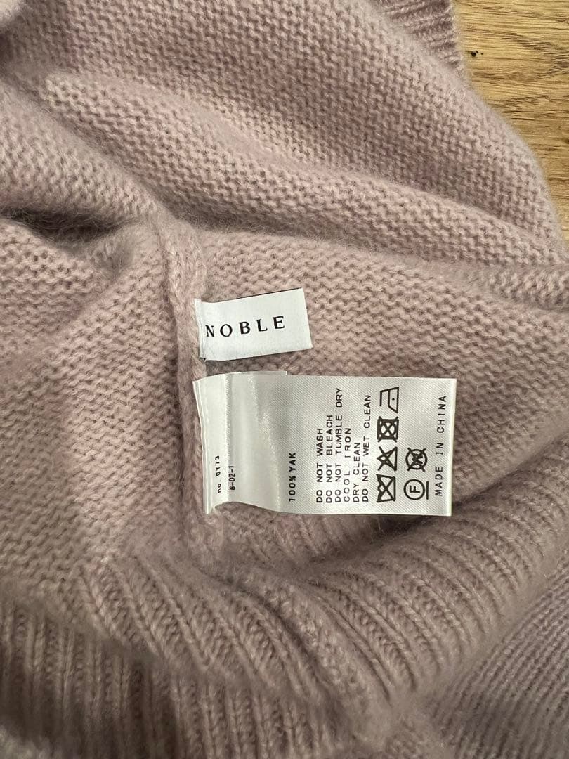 NOBLE YAKクルーネックプルオーバー