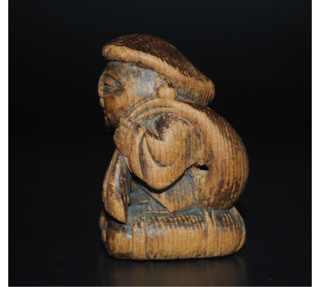 送料無料　江戸時代　提げ物　木彫り大黒様根付　高さ5ｃｍ 　仏教美術