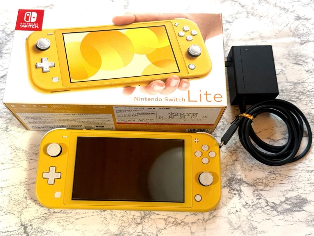 【美品/箱あり】Nintendo Switch Lite 本体　イエロー　任天堂