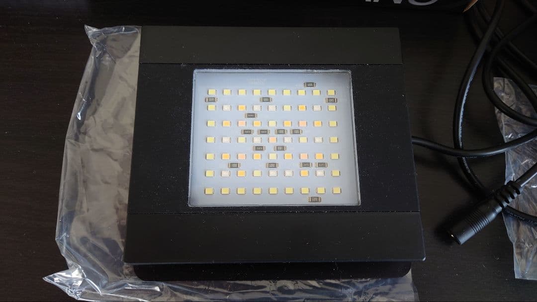 み*ど様 FLUVAL NANO PLANT LED 7500K 1000lm