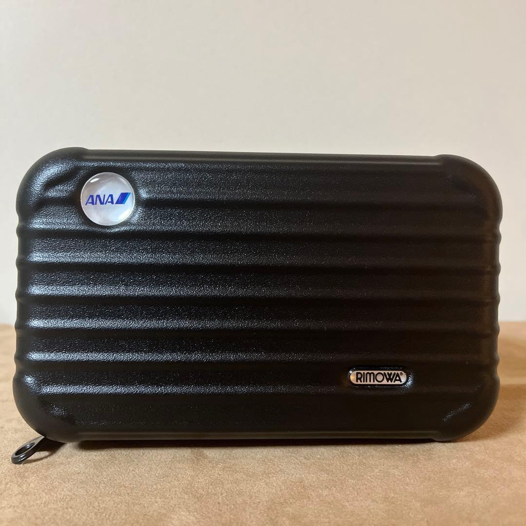 ANA 国際線ファースト リモワRIMOWA アメニティポーチ 黒