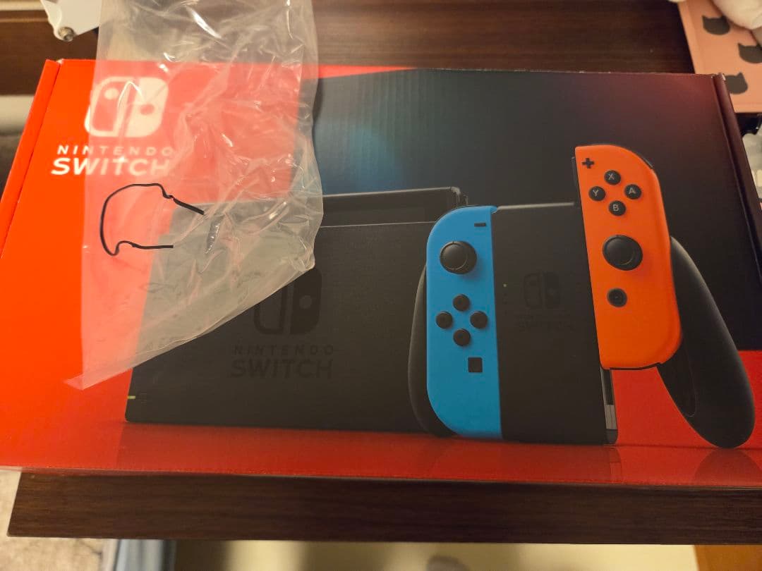 Nintendo Switch 本体 青とオレンジのジョイコン付き