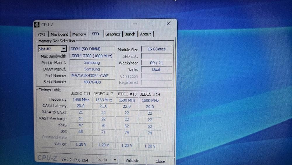 Crucial 16GB DDR4-2666 SO-DIMM メモリー