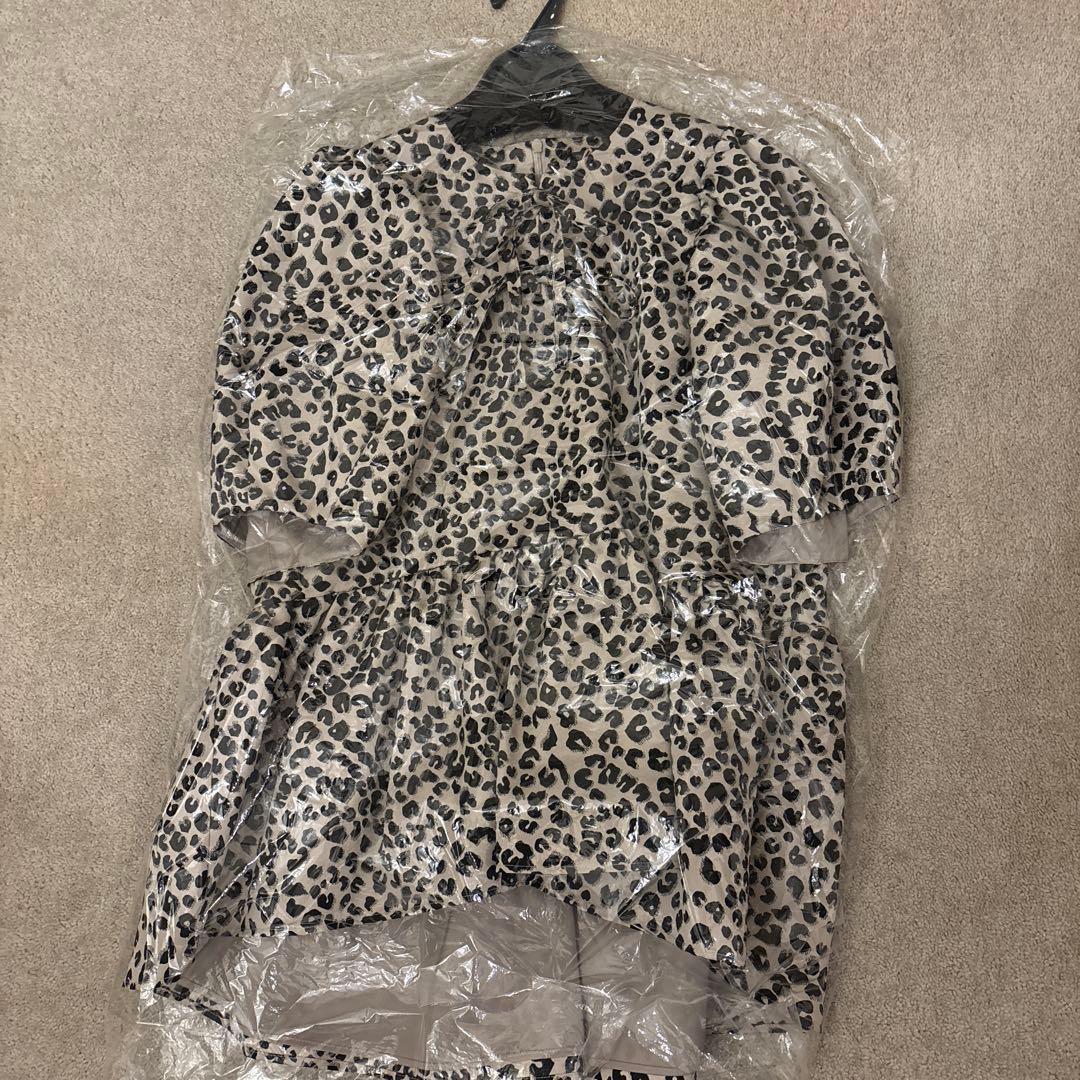 tsuru by mariko oikawa ヒョウ柄 半袖ブラウス 未使用