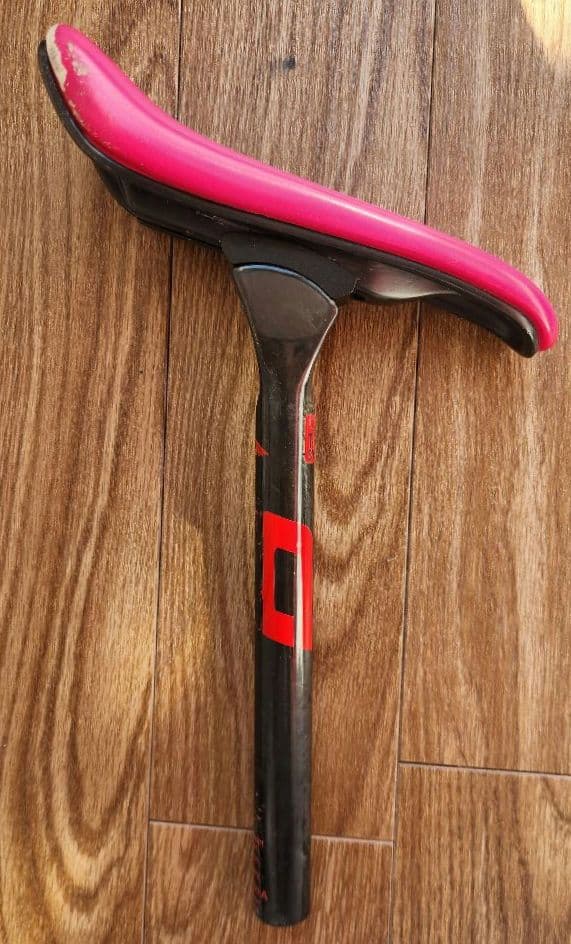 gipsy 可変レーシングサドル７０幅　 可変サドルシートポスト22.2mm