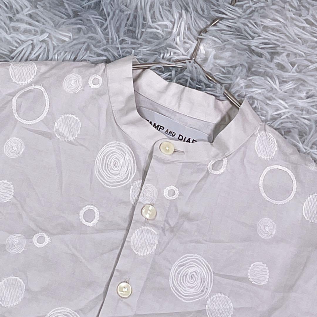 専用。STAMPANDDIARY 刺繍シャツ　グレージュ　コットン100％ 薄手