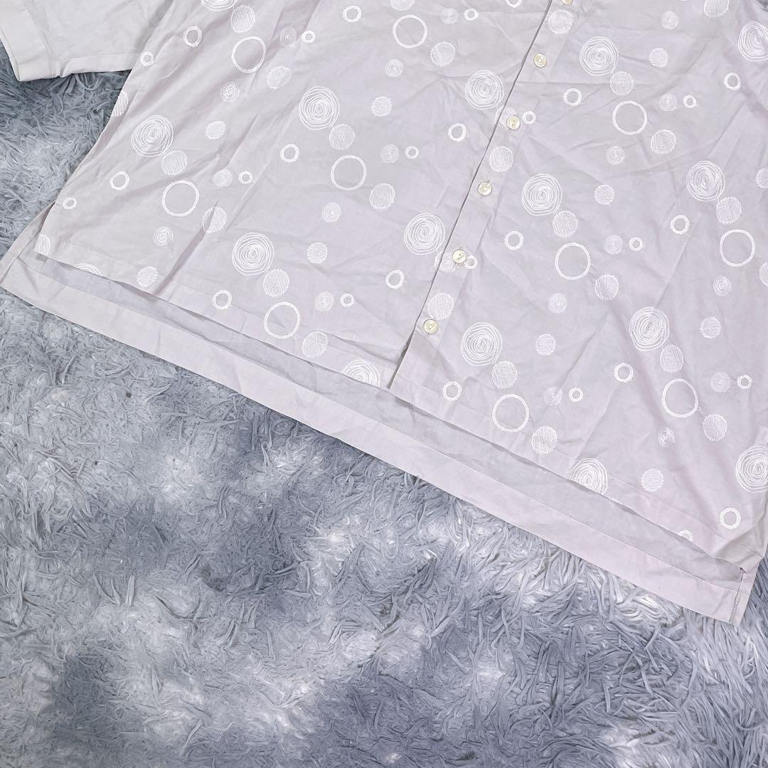 専用。STAMPANDDIARY 刺繍シャツ　グレージュ　コットン100％ 薄手