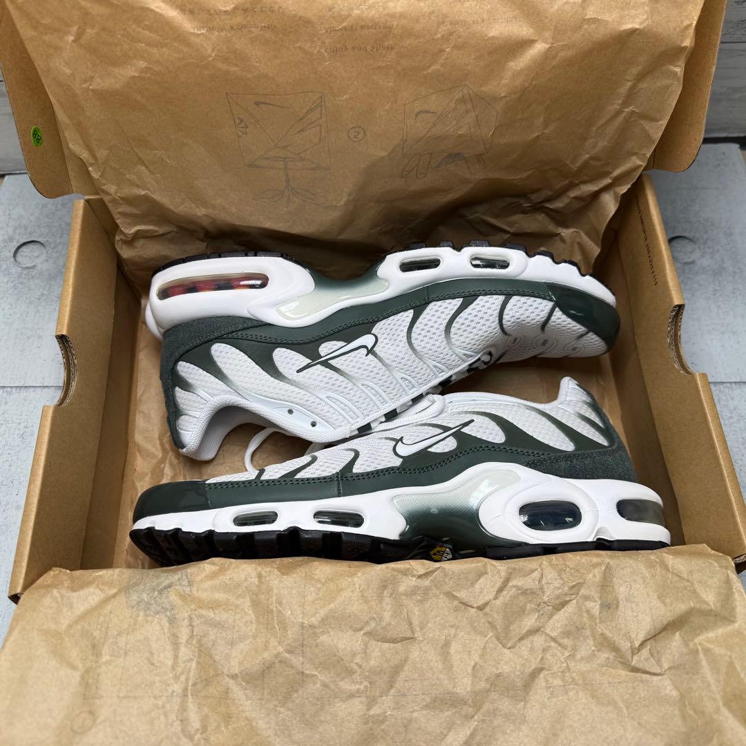 ナイキ エアマックスプラスPRM 27.5 白緑 FV6057-100 新品