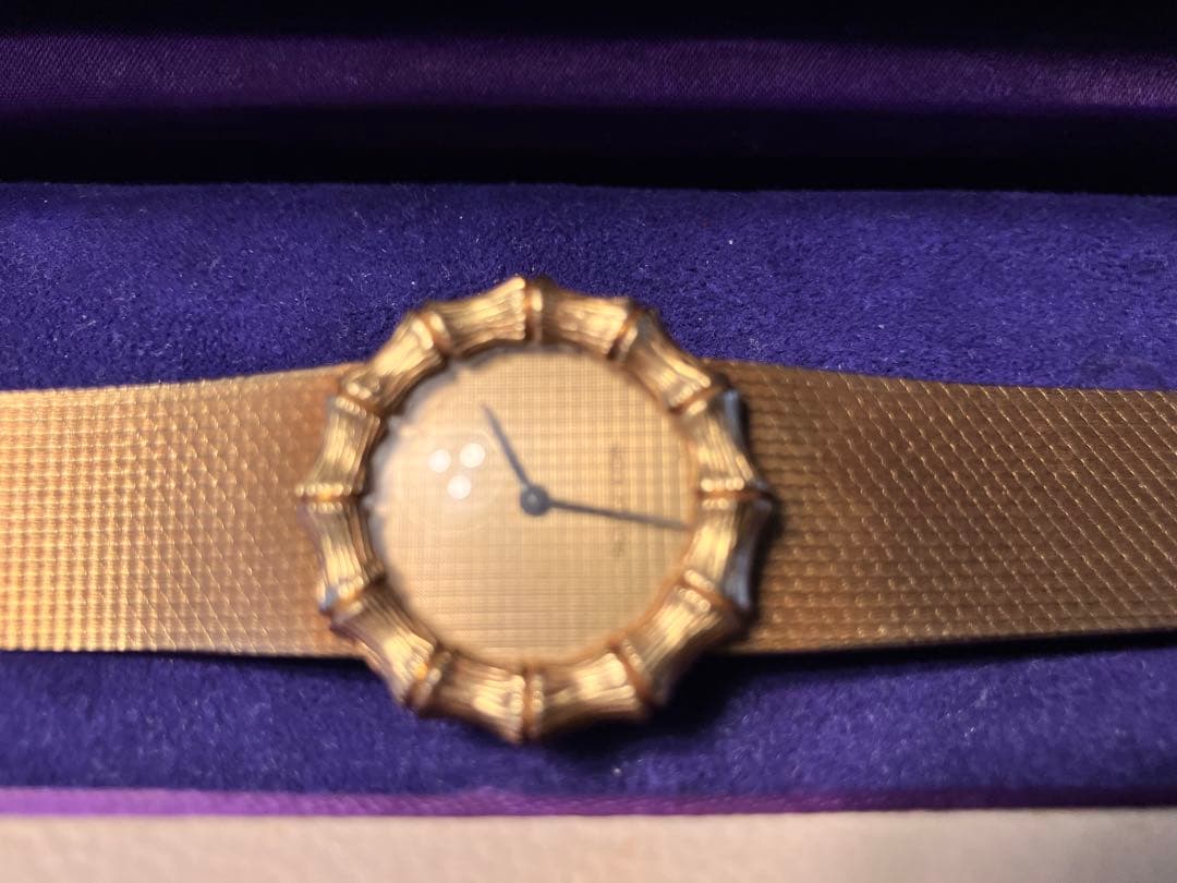 ジャガールクルト　ゴールドドレスウォッチ　レディース腕時計