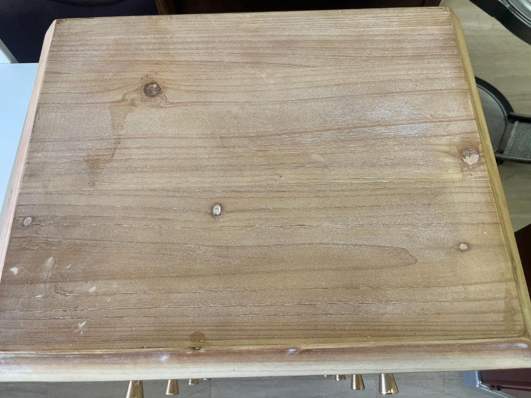 チェスト　4段　彫刻　北欧風　アジアン　木製チェスト　収納　木製　北欧家具　木