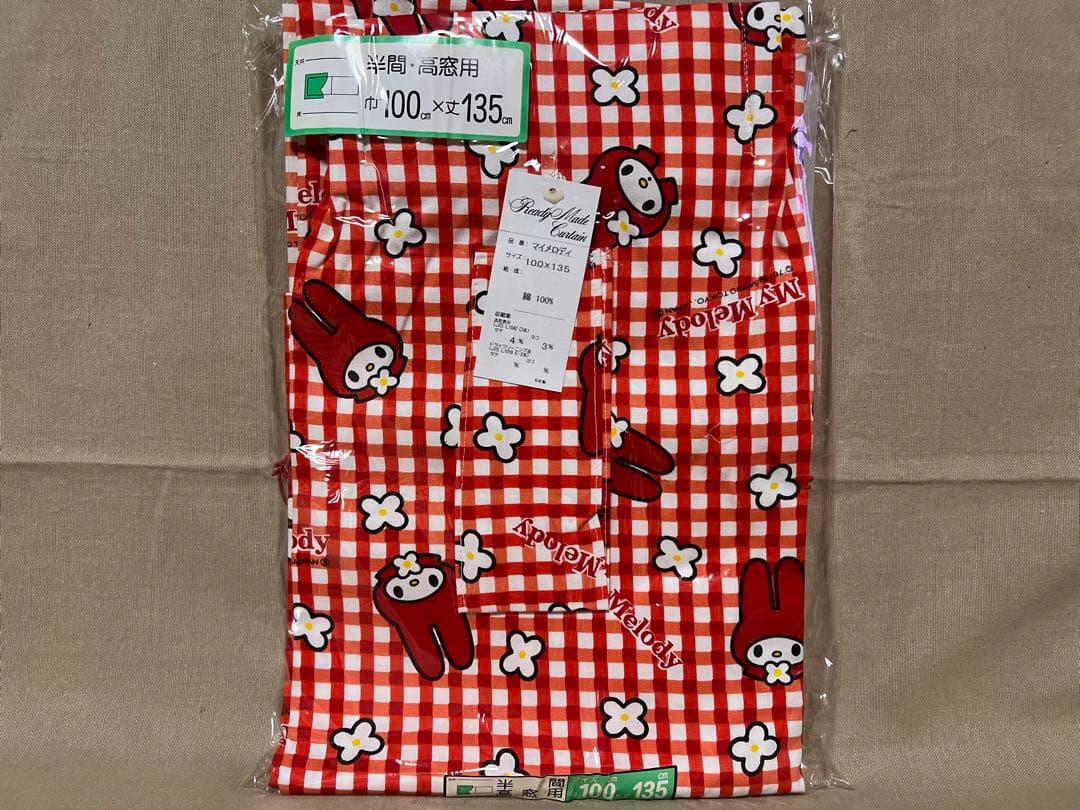 激レア レトロ 赤メロ カーテン マイメロ 赤チェック マイメロディ 生地 布