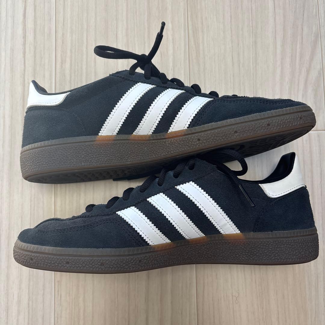 adidas Spezial ブラック/ホワイト スニーカー