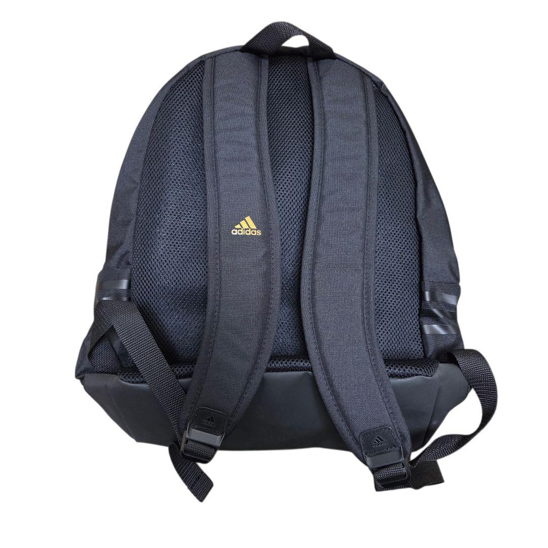 シモン様 完売品✨人気✨Marimekko×adidas ウニッコ リュック