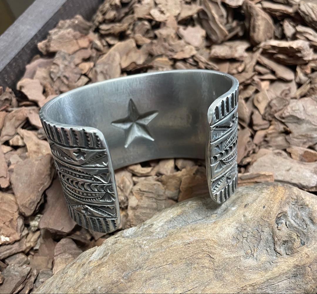 新作スターバングルワイド4cm 腕周り17.5cm