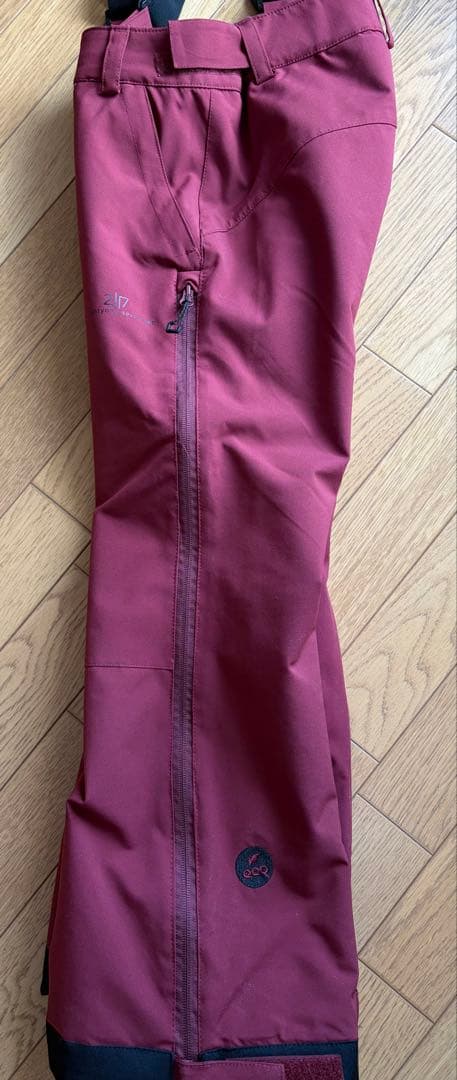 トゥウェンティーワンセブンティーン2117 of sweden ウェア140