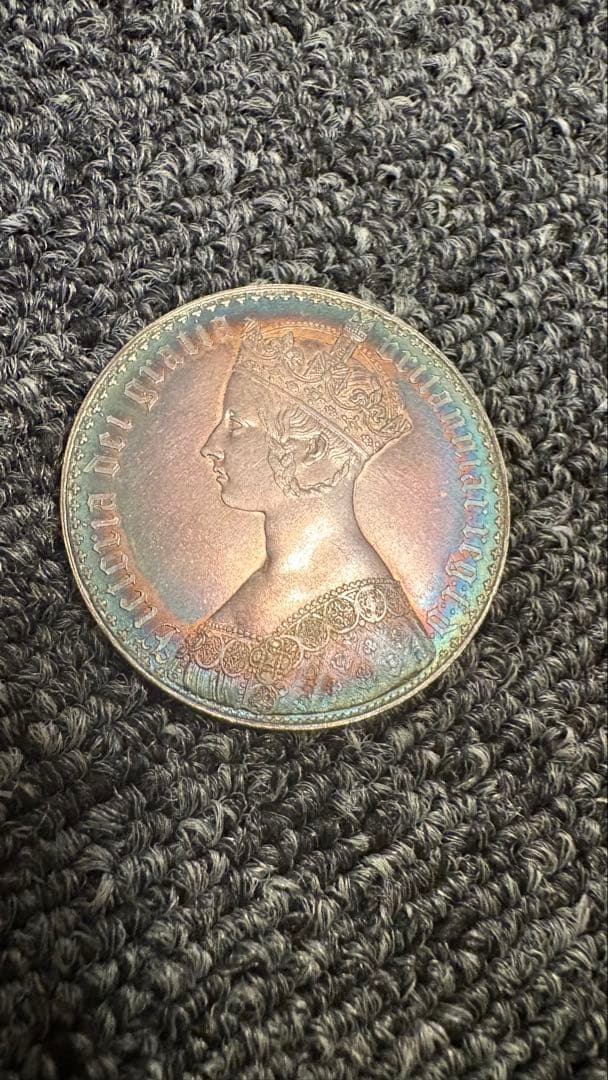 ゴシッククラウン未鑑定