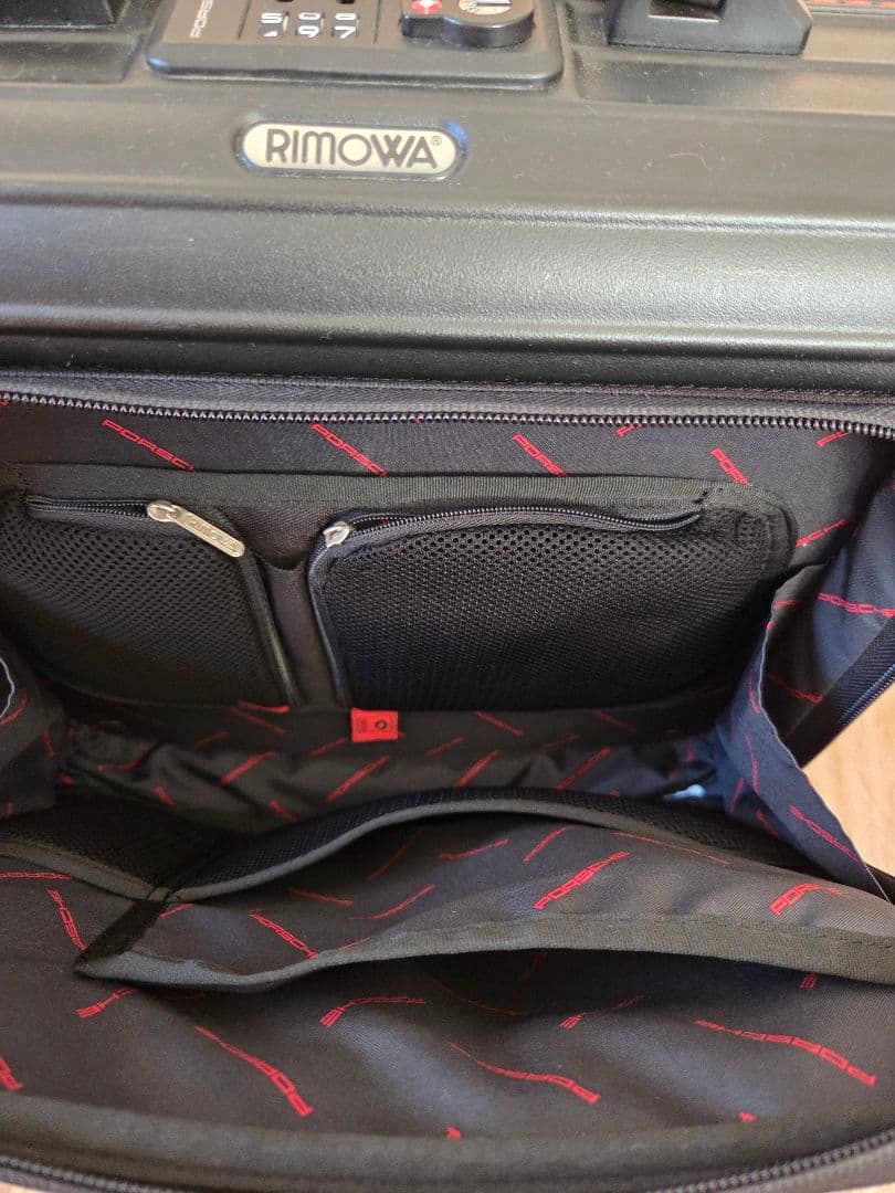 Porsche　リモア　 ブラック キャリーケース