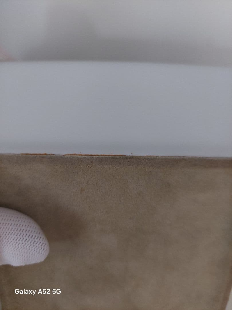 HERMES　リズム　ホワイトとグリーンの置き型灰皿