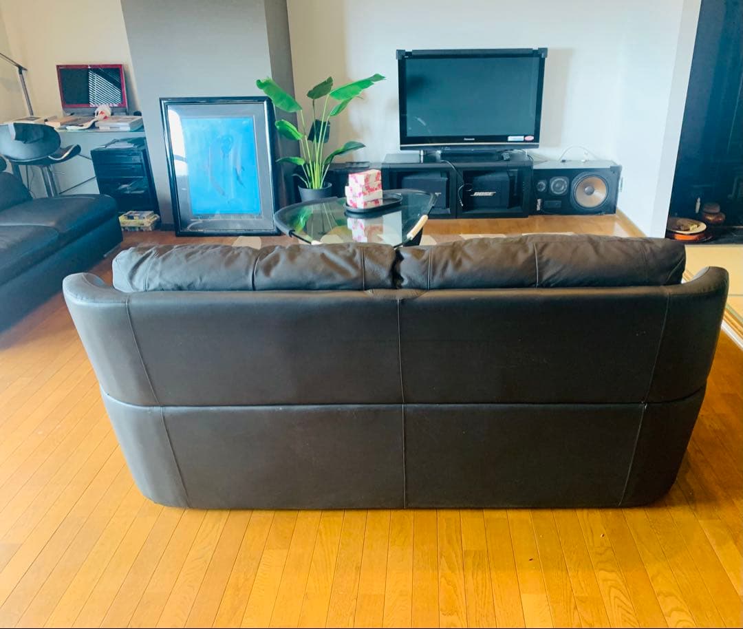 高級皮革柔らかいソファー　未使用に近い