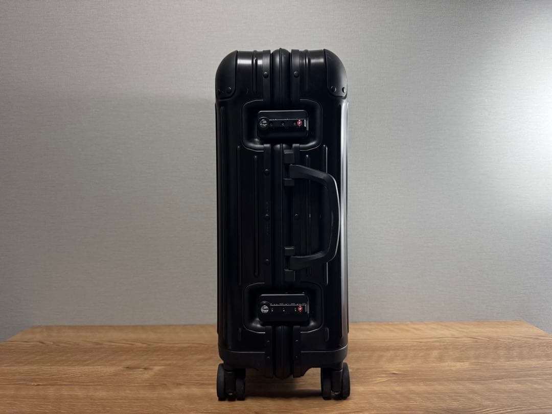 RIMOWA リモワ オリジナルキャビンS 機内持ち込みブラック 31L