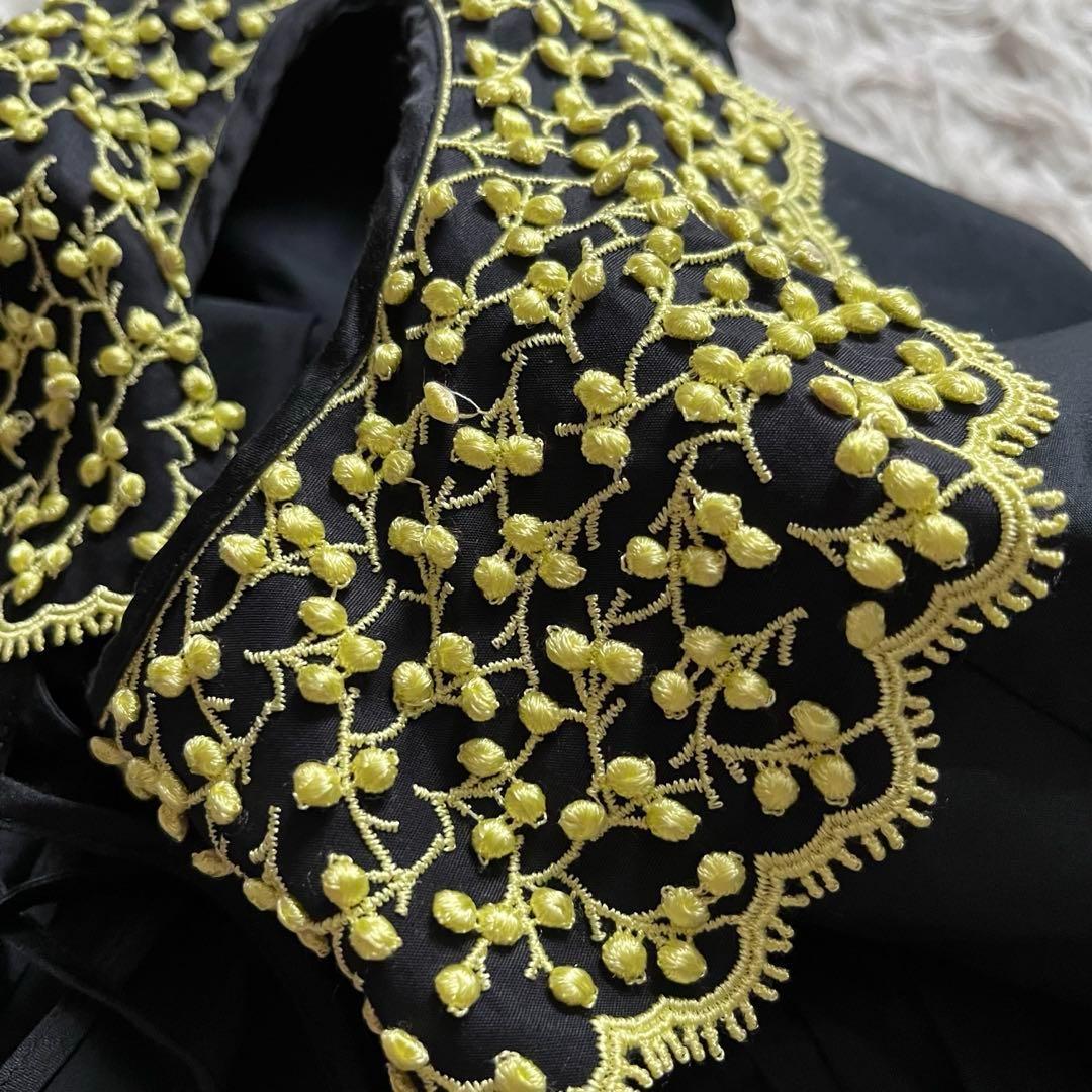 極美品■セシリーバンセン　パフスリーブ　刺繍カラー　ブラウス　シルク　黒