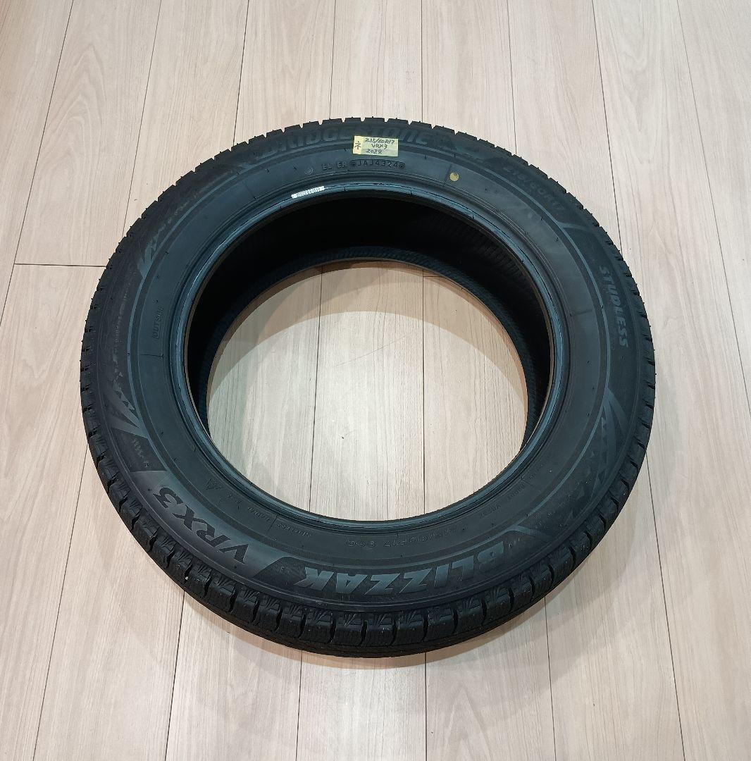 ネ 215/60R17 VRX3 ブリヂストン スタッドレス 2024年 １本
