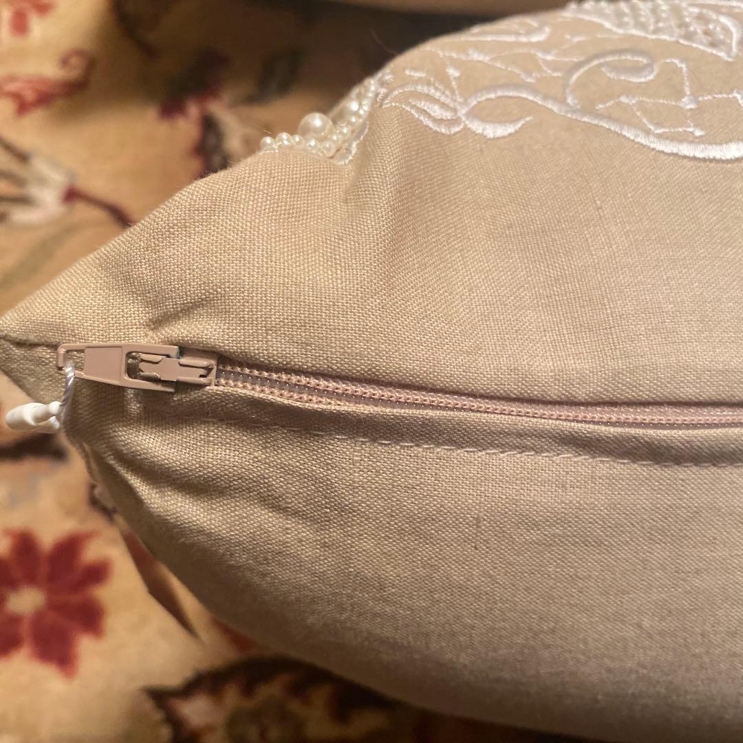 un Jardin Paris ペイズリー柄ビーズ刺繍クッション2個セット