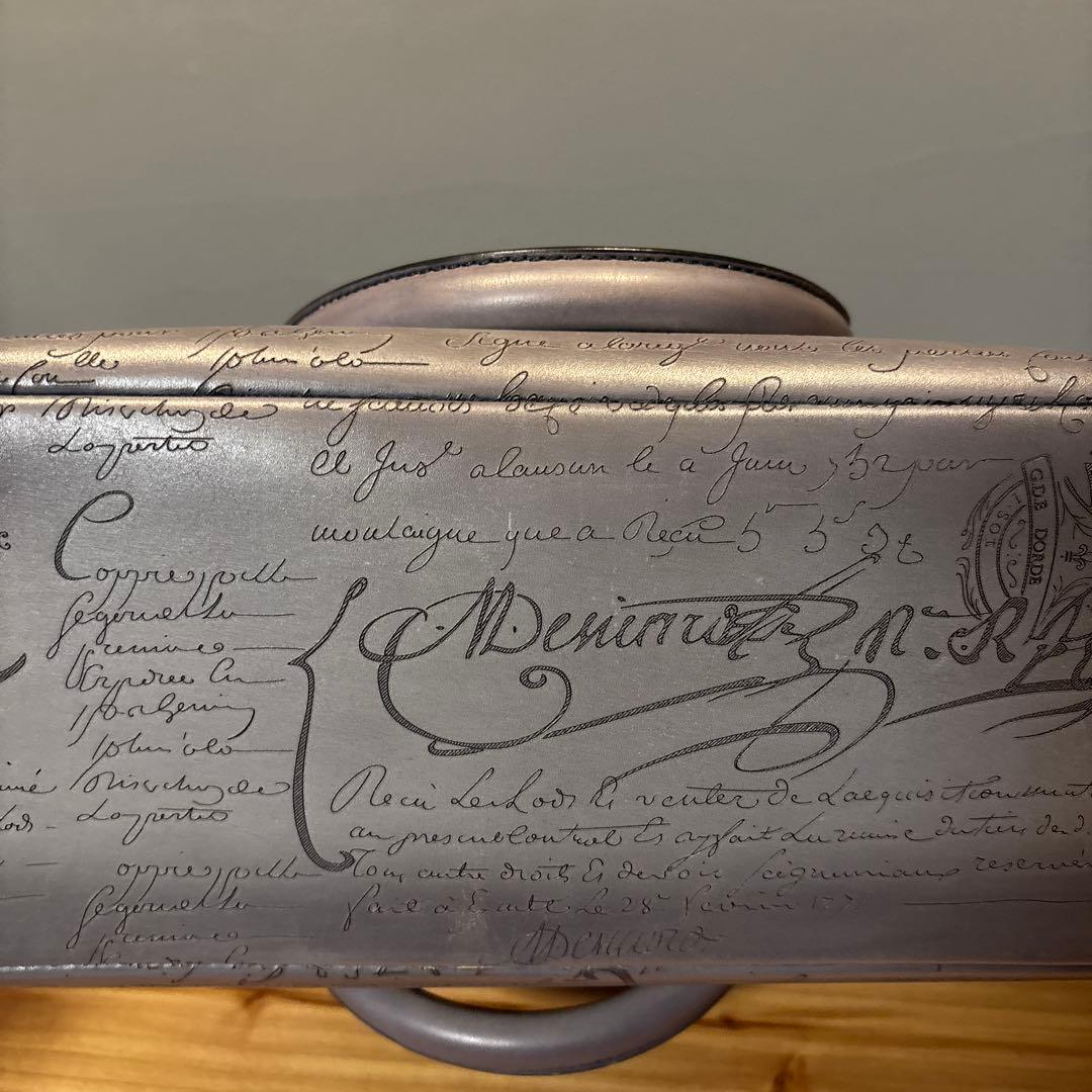 ベルルッティ　トゥジュール ミニ