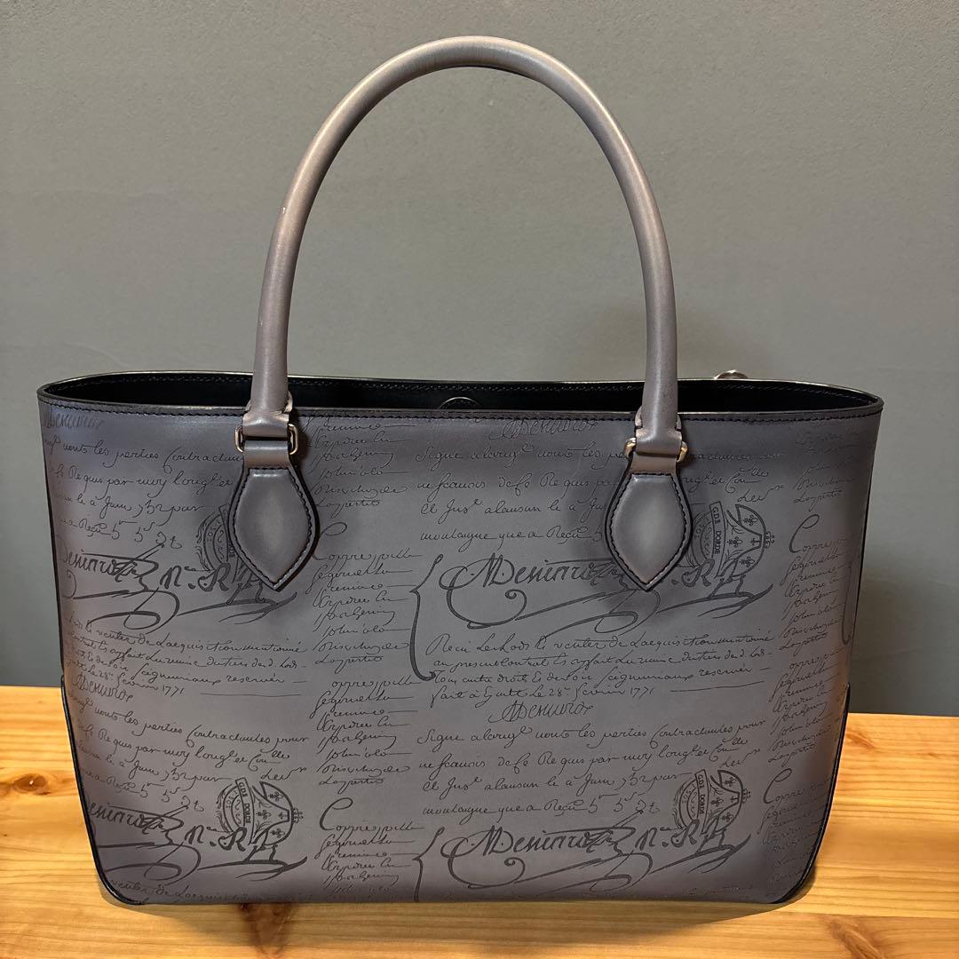 ベルルッティ　トゥジュール ミニ