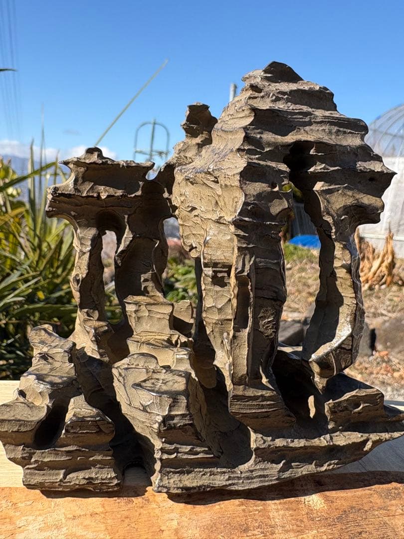 ❗️✳️超レア　❤️*天然形 極みの逸品 夜郎・古銅石 貴州産684g