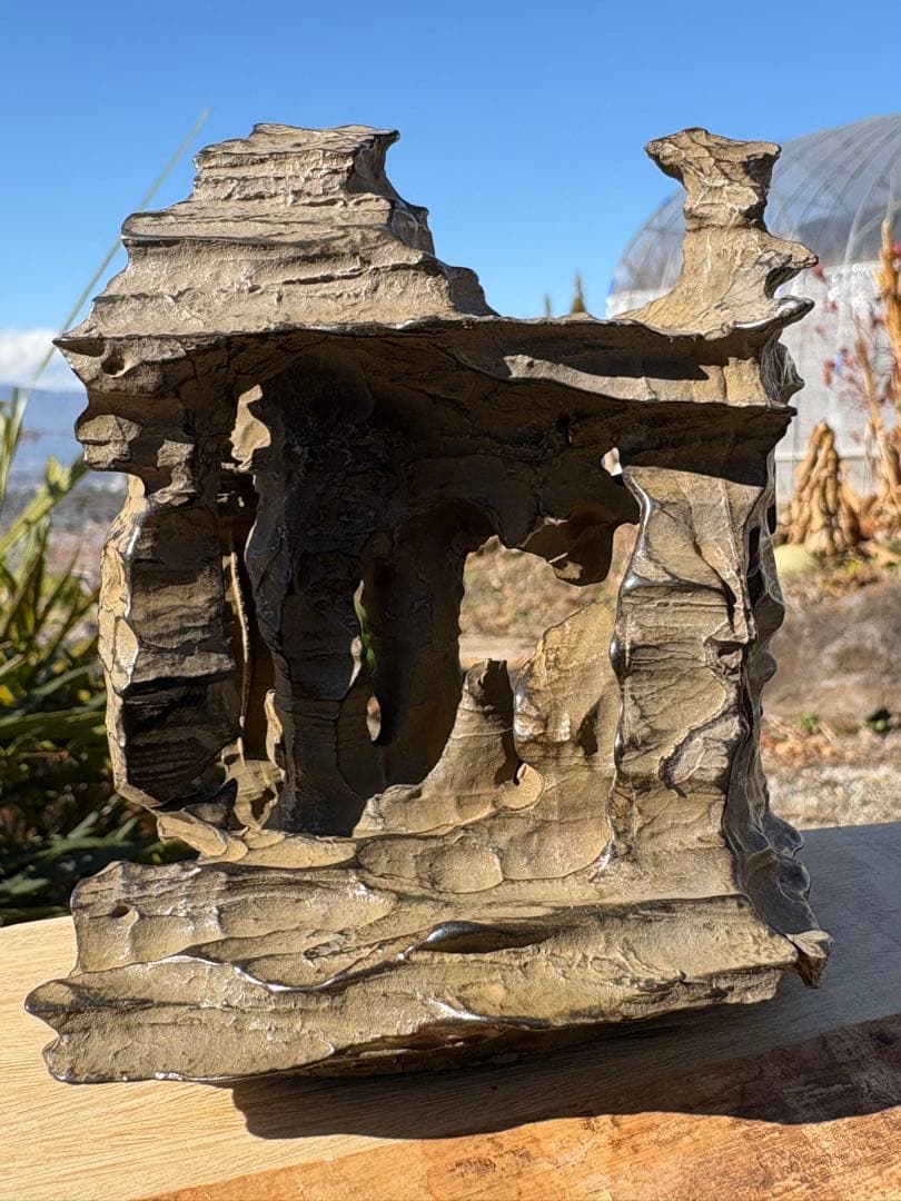 ❗️✳️超レア　❤️*天然形 極みの逸品 夜郎・古銅石 貴州産684g