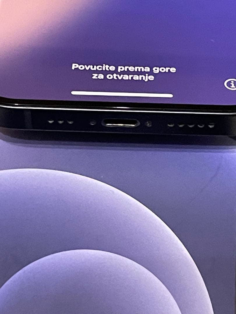 Apple iPhone 12 64GB ブラック 本体　ガラスコーティング済