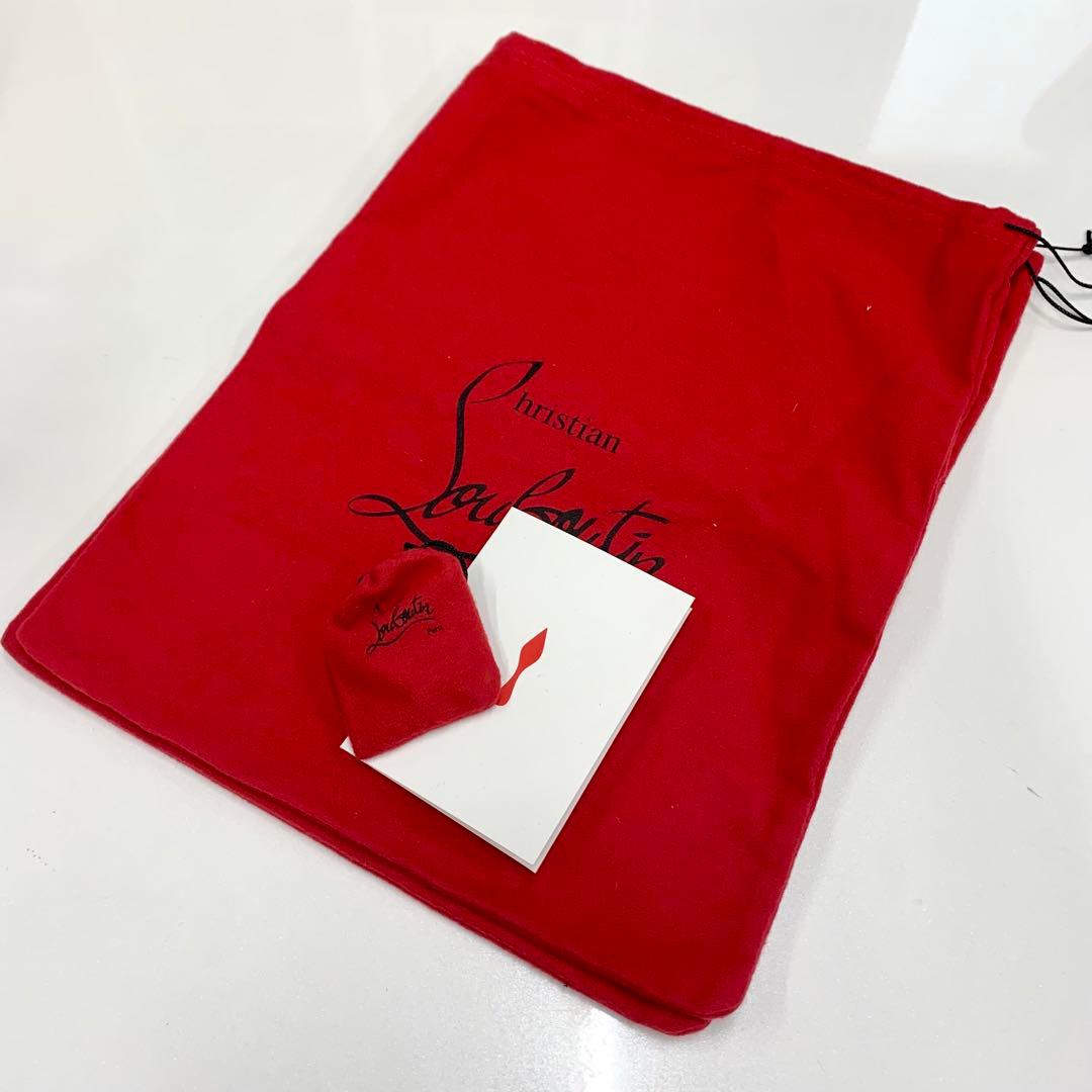 クリスチャンルブタン スエード パンプス ブラック