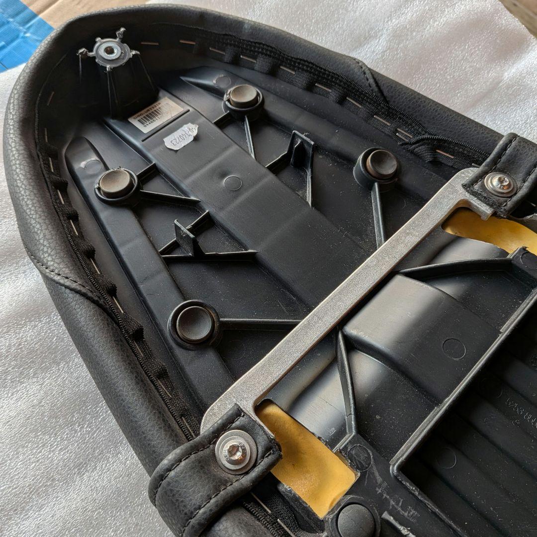 RnineT スクランブラーハイシート