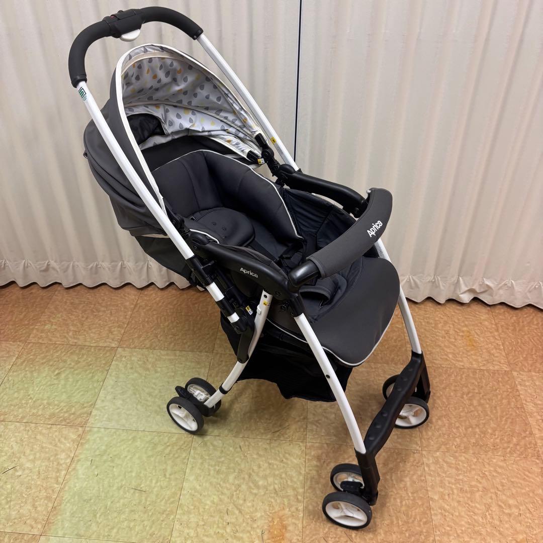 クリーニング済　☆綺麗☆　アップリカ　カルーンエアー　ハイシート　グレー