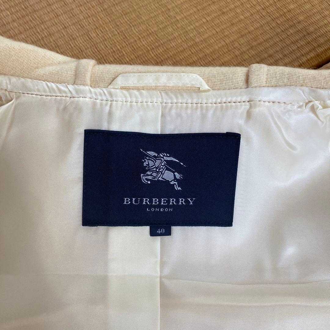 バーバリー　レディスダッフルコート フード付き