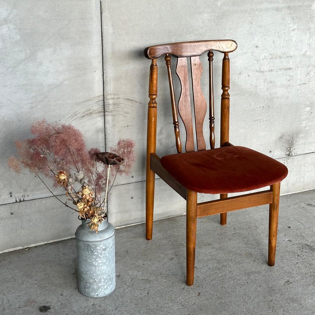 レトロ喫茶店風チェア ベロア座面 ウッドフレーム カフェスタイル インテリア椅子