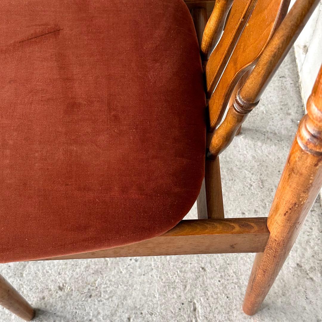 レトロ喫茶店風チェア ベロア座面 ウッドフレーム カフェスタイル インテリア椅子