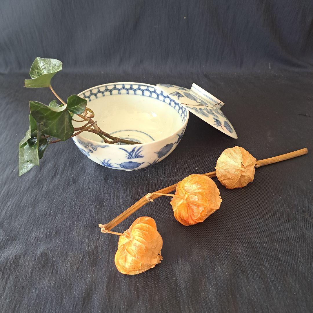 「大人気 波兎(なみうさぎ)の古伊万里蓋茶碗(直径12cm)」 染付碗 骨董アン