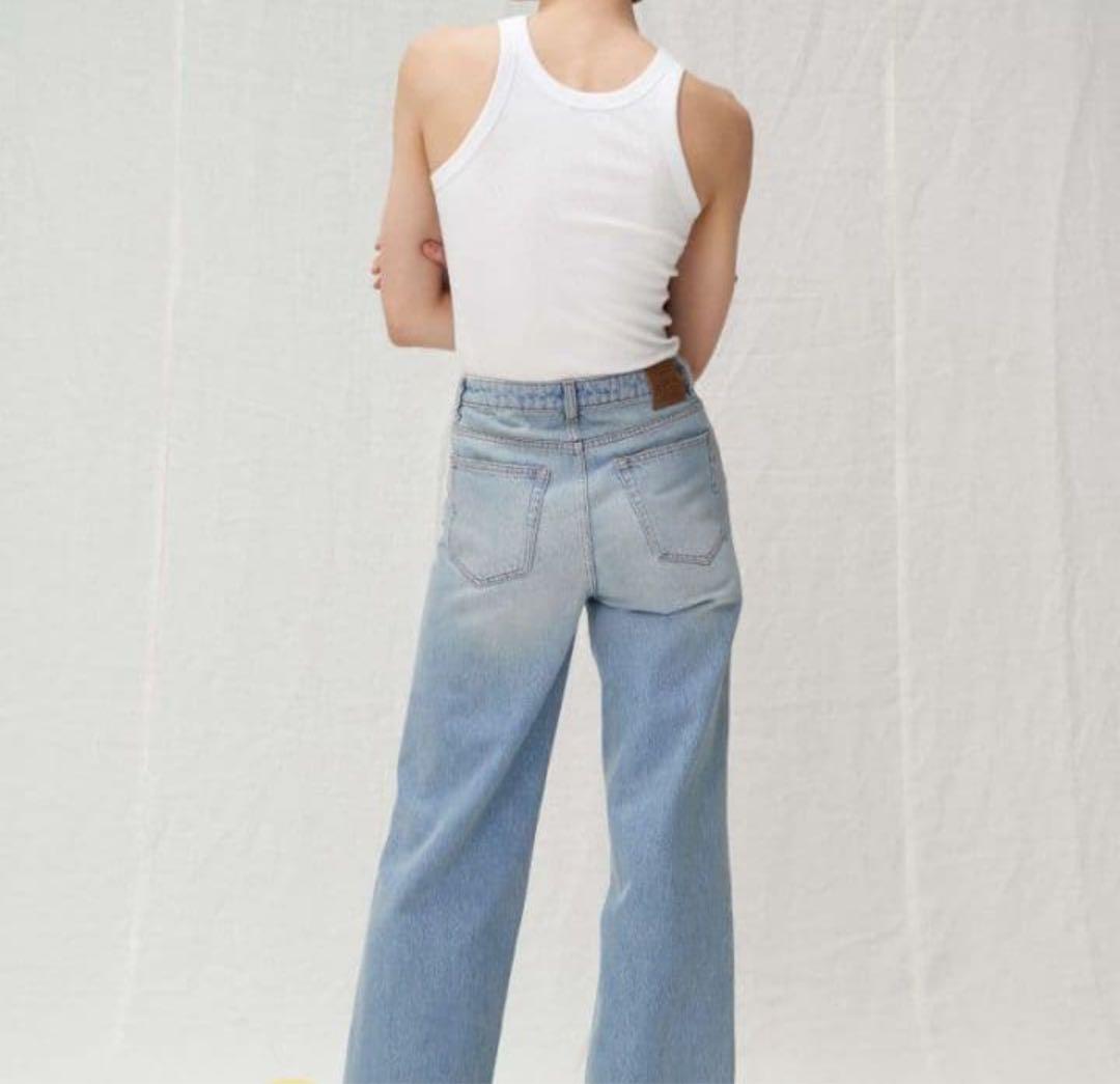 Toteme フレアフィットデニム 24