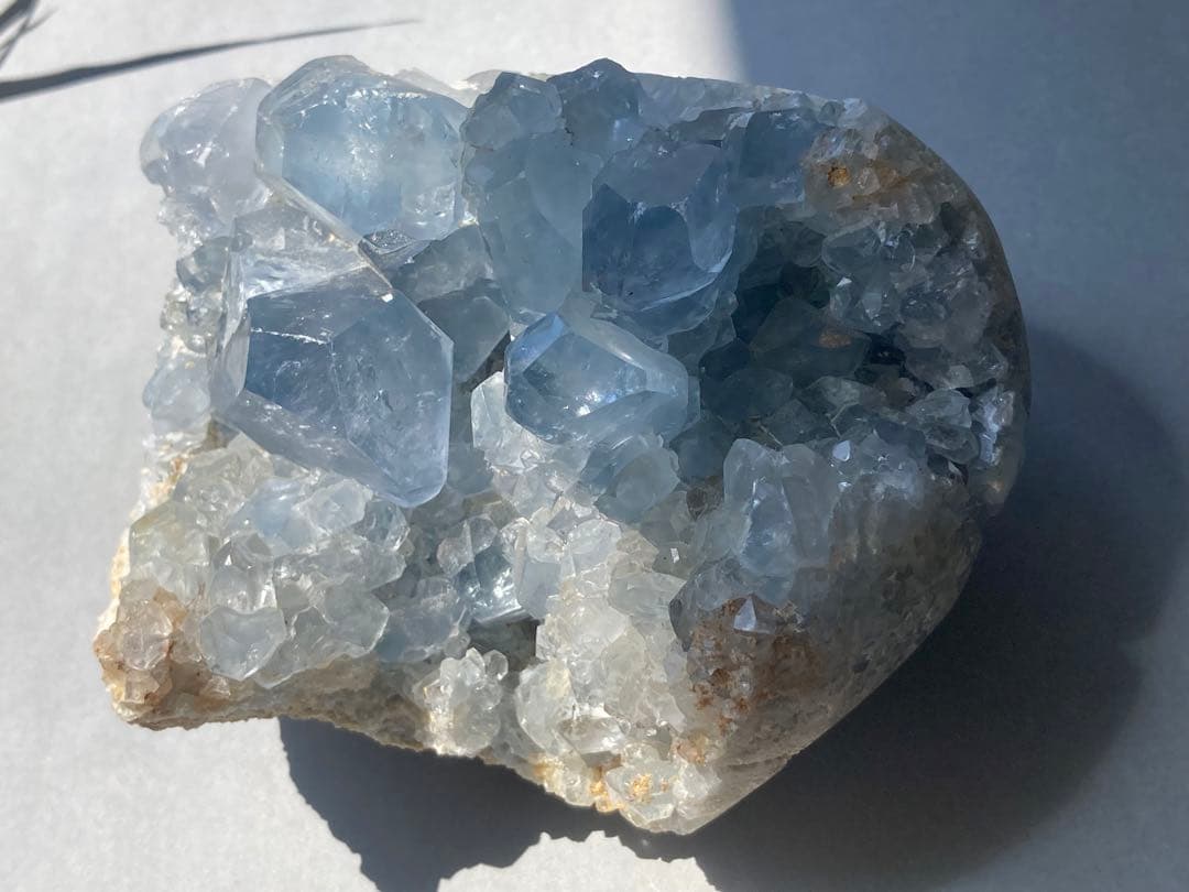 セレスタイト　原石　虹入　天然石　特大♡ キラキラつやつや