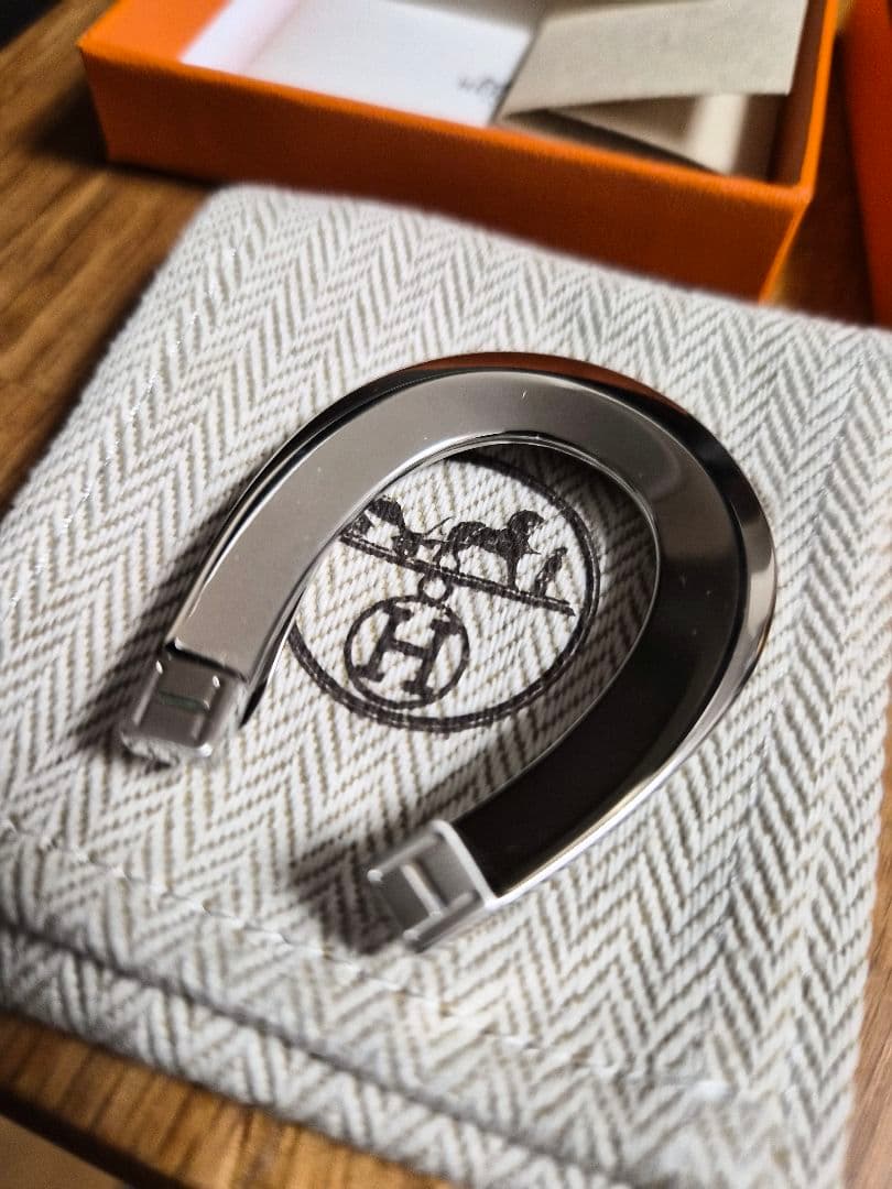 HERMES ホースシュー型 マネークリップ