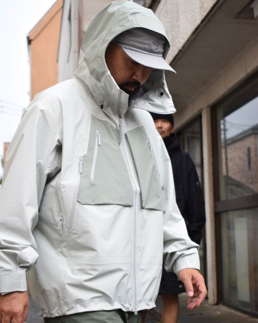 【美品‼︎】　DESCENTE ALLTERRAIN 81 ゴアテックス
