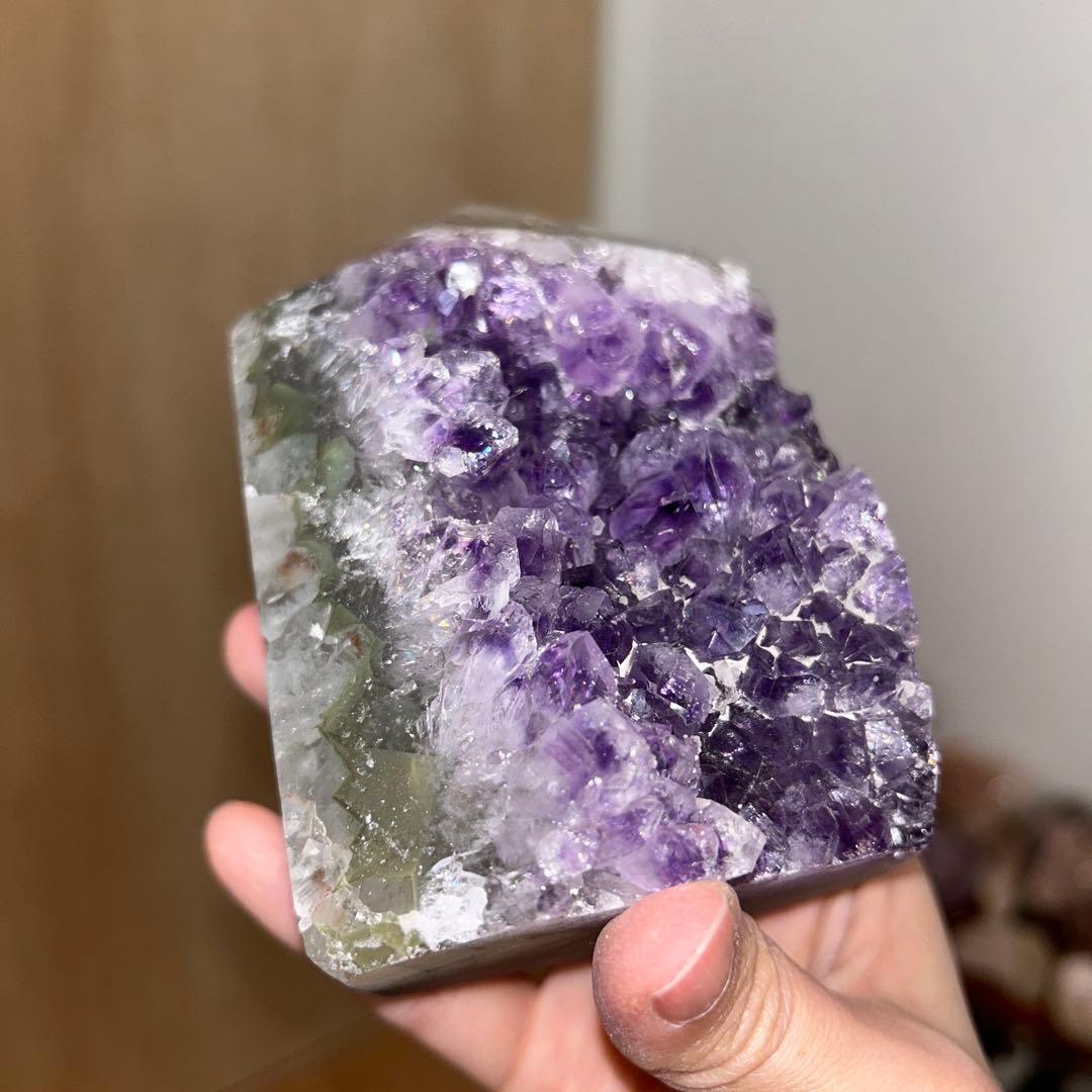 アメジスト タワー bigサイズ 870g 結晶ザクザク 天然石