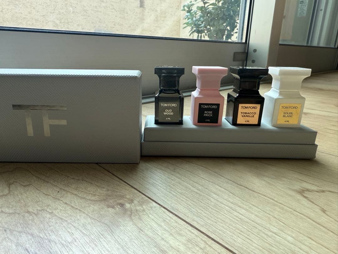 【新品・未使用】TOM FORD プライベートブレンドディスカバリーセット海外版