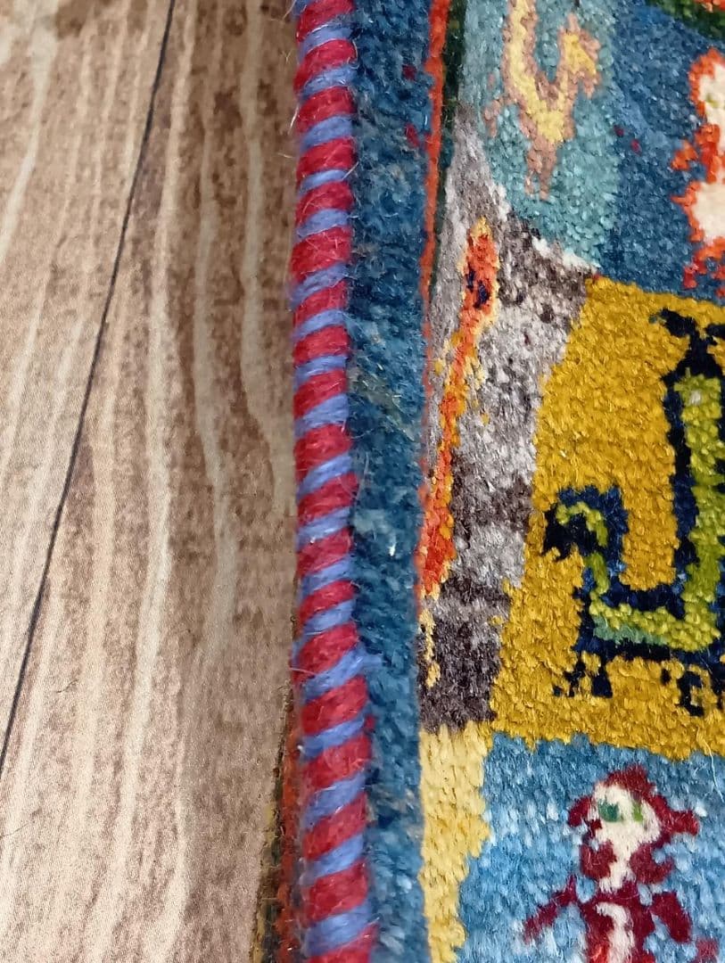 ペルシャ絨毯　ギャッベ　座布団　手織り　イラン(102)